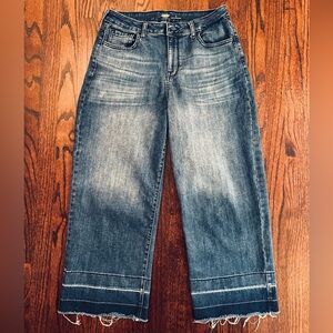 Old Navy Wide Leg Crop Jeans